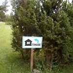 Tihase Puhkemajake