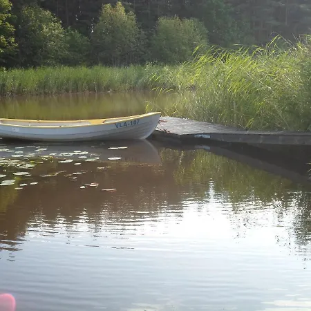 Tihase Puhkemajake Lodge Pärnu