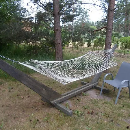 Tihase Puhkemajake