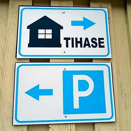 Tihase Puhkemajake * 페르누