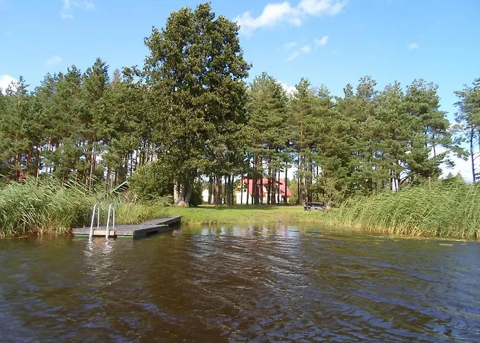 Tihase Puhkemajake * Pärnu